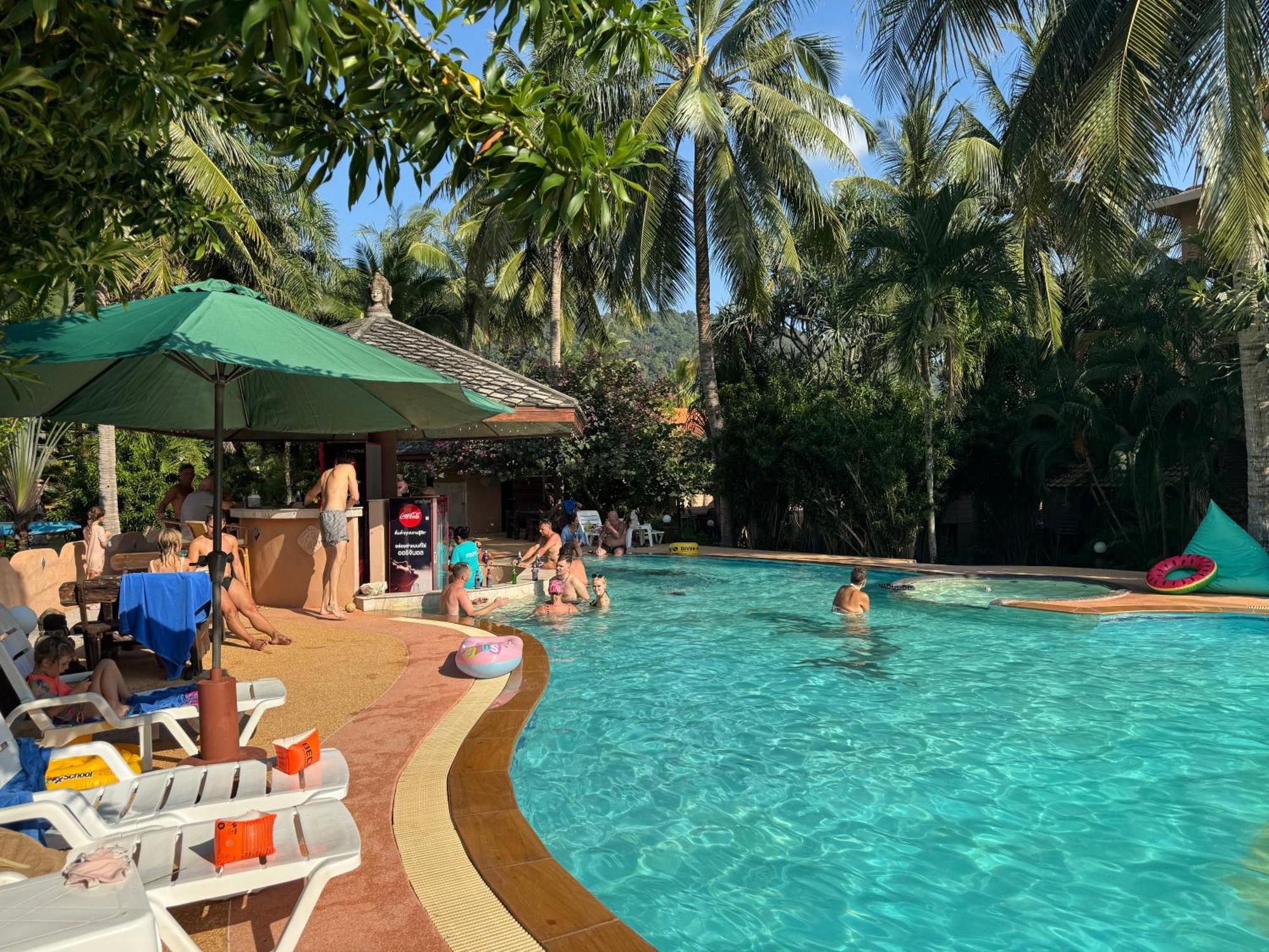 Laguna Beach Club Resort Ко-Ланта Екстер'єр фото